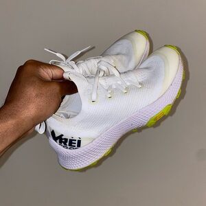 REI Co-op Swiftland MT BlueSky Trail Running Shoes Women's Size 8.5 White Vibram